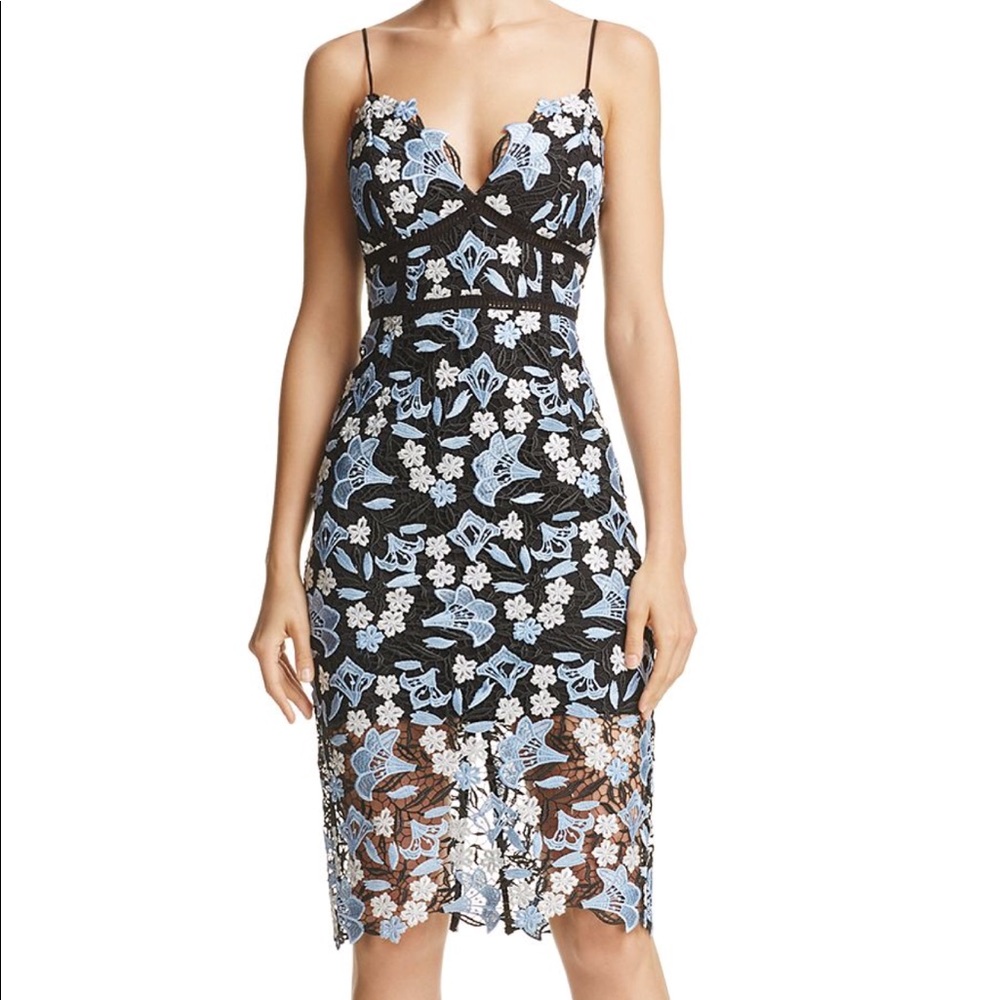 LACE DRESS